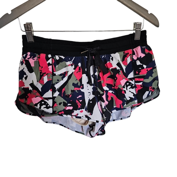 lululemon athletica Pants - Lululemon shorts Hotty Hot Running 2.5' Pop Cut Boom Juice Multi Black S…